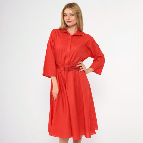 Vintage 80s Red Shirt Dress Midi Shirtwaist 3/4 Sleeve Shirtdress Button Up High Waisted 1980s Plain American ShirtDress Medium M