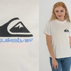 90s Quiksilver Shirt ST Comp T-Shirt Retro Surf Skate Snowboard Logo Graphic Tee Surfer TShirt Single Stitch White Vintage 1990s Small S