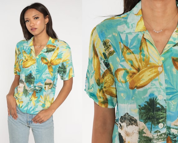 Tropical Shirt Y2k Hawaiian Floral Button Up Blue Flower Leaf Cabana Print Retro Surfer Tourist Top Short Sleeve Vintage 00s Small