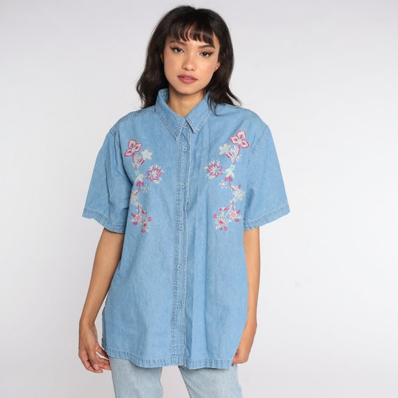 Floral Denim Shirt 90s Jean Shirt Button Down Blouse 80s Blue Top Vintage Short Sleeve Flower Print Oversized Large L