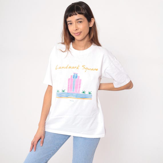 Landmark Square Shirt 90s Tourist Long Beach White Cotton Graphic Tee Souvenir Travel California Vacation Palm Trees Ocean Extra Large XL