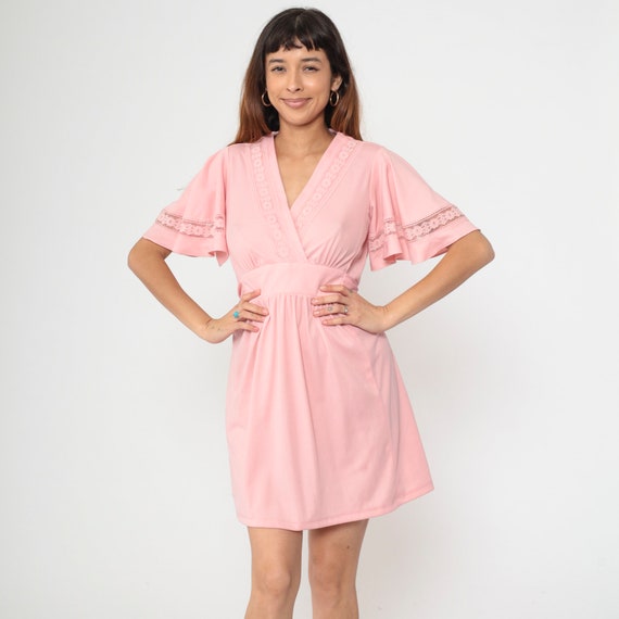 70s Pink Babydoll Dress Lace Trim Boho Mini Flutter Sleeve Dress 1970s Vintage Empire Waist Bohemian Dolly Minidress V Neck Small Medium