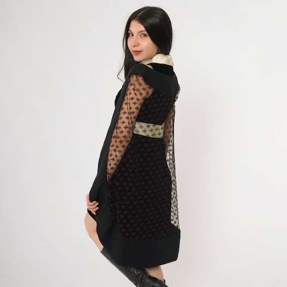 Black Lace Cape Vintage 60s Sheer Geometric Diamond Print Mod Evening Layering Piece Dramatic Statement Cloak Retro 1960s Small to Large
