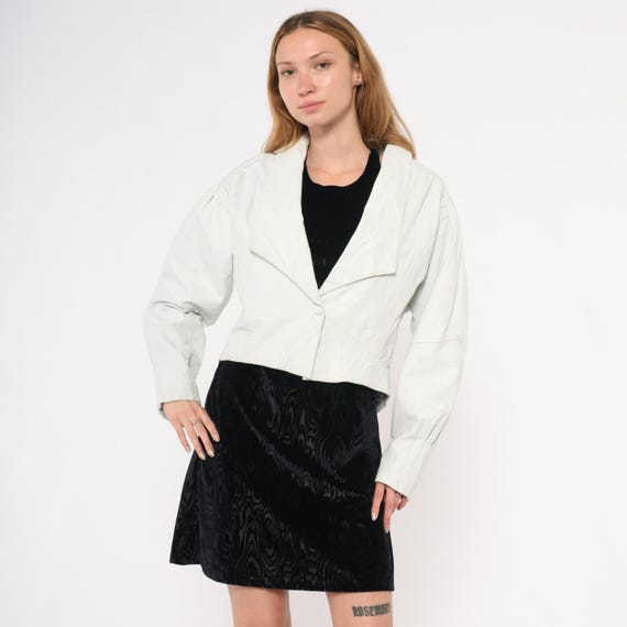 90s Cropped Leather Jacket White Snap Front Notched Lapel Batwing Sleeve Buckle Waist Cream Blazer Coat Vintage Moto Structured Medium M