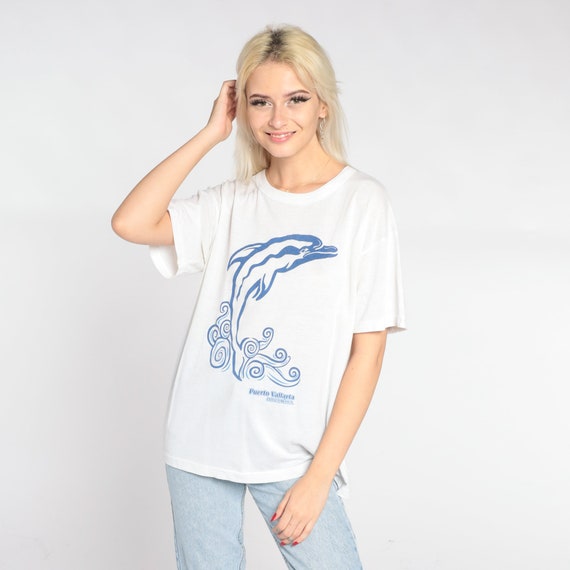 Dolphin T-Shirt 90s Puerto Vallarta Shirt Under the Sea Marine Animal Wildlife Graphic Tee Mexico Tourist TShirt White Vintage 1990s Large L