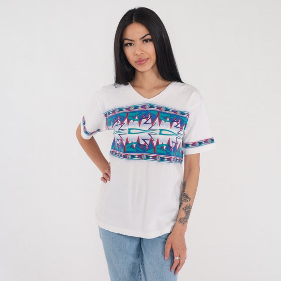 90s Graphic Tee Abstract Geometric Print Shirt Retro White V Neck T-Shirt Southwestern Art TShirt Striped Blue Red Green Vintage 1990s Small