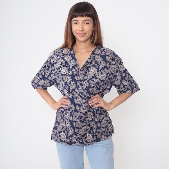 Floral Botanical Blouse Navy Blue Y2K Vintage Short Sleeve Button Up Summer Top Lightweight Bohemian Cruise Ship Wardrobe Top Large L 14