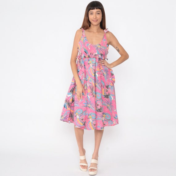 Dragon Bird Dress 80s Pink Sundress Empire Waist Ruffled Midi Summer 1980s Asian Inspired Phoenix Boho Vintage Bohemian Sun Scoop Neck Small