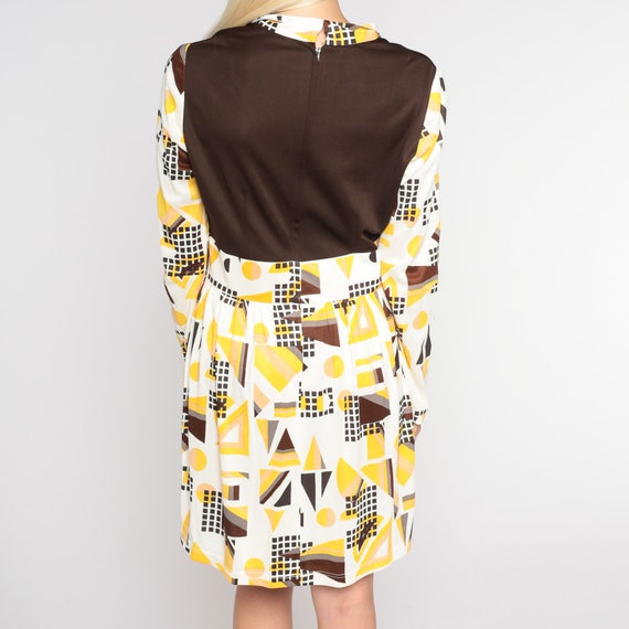 70s Mini Dress Mod Geometric Op Art Print Day Dre… - image 9