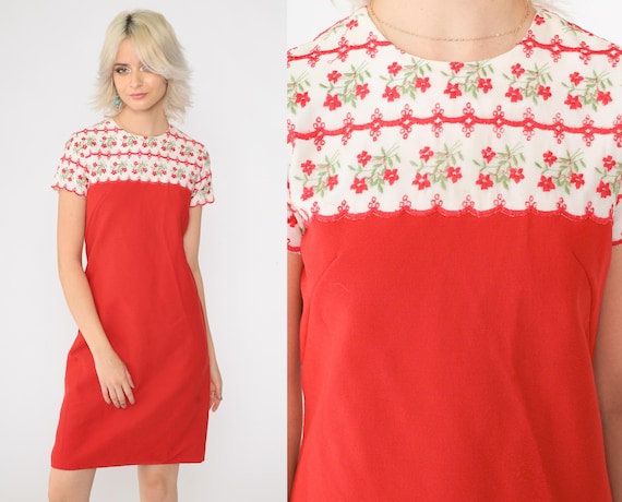 60s Embroidered Floral Dress Red Mod Mini Shift 1960s Cocktail Party White Yoke Vintage Short Sleeve Extra Small xs s