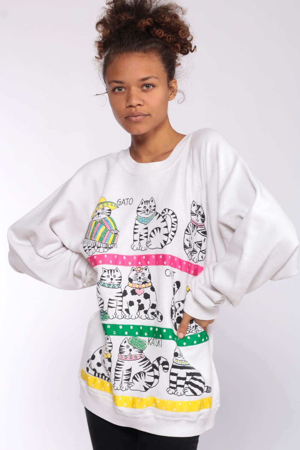 80s cat sweater