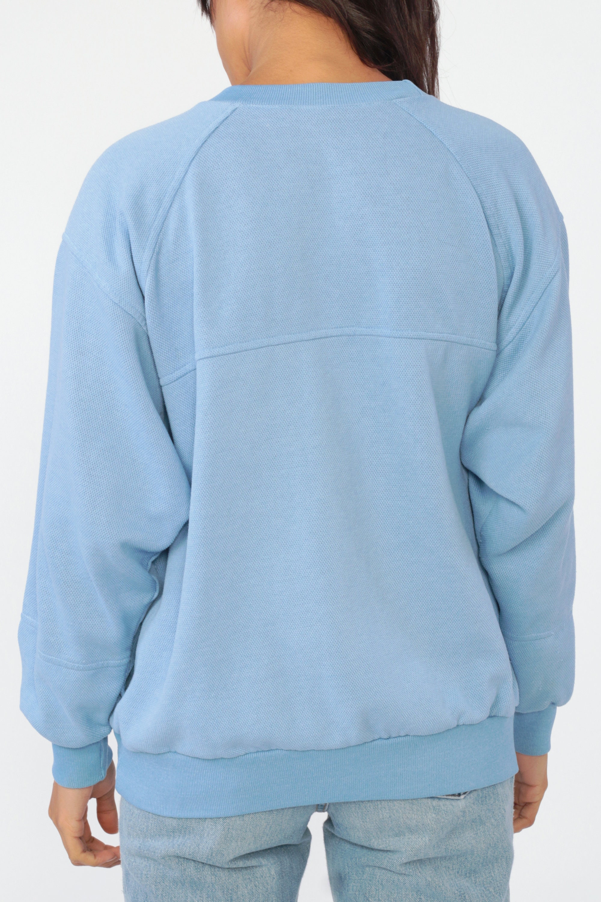baby blue vintage nike sweatshirt