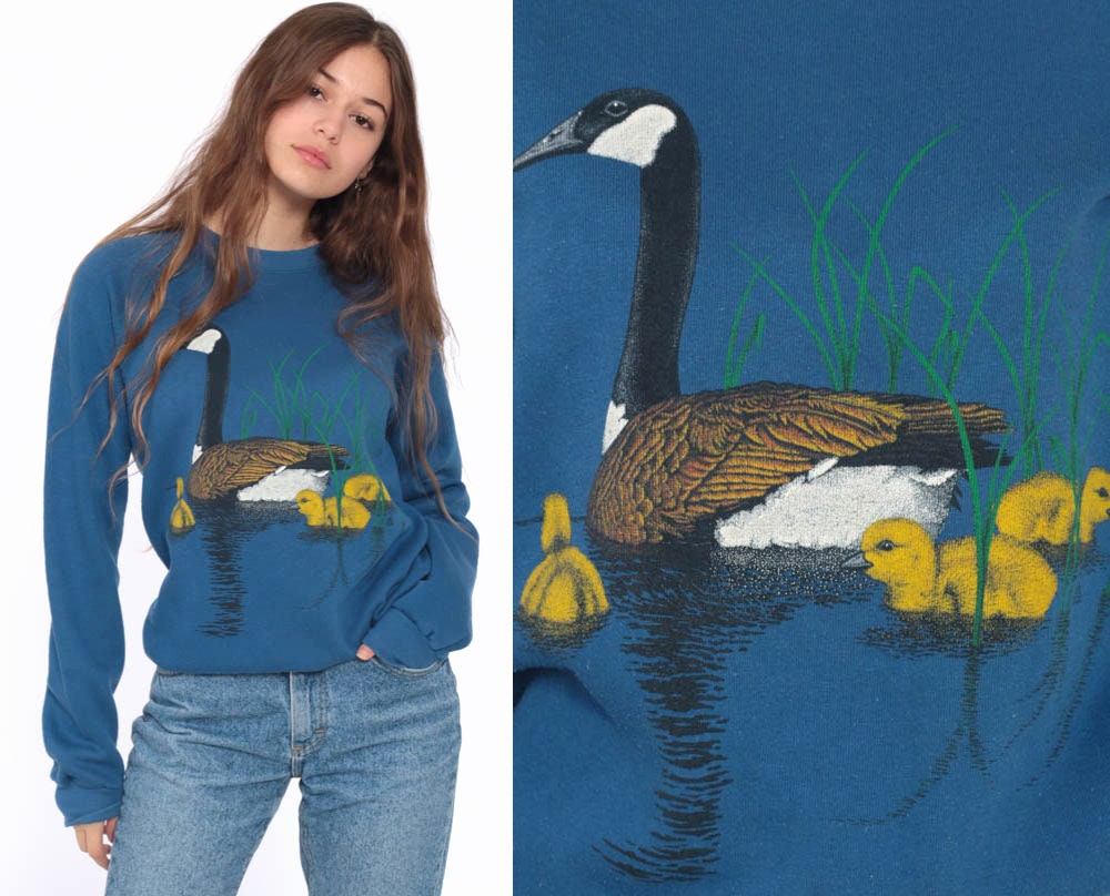 Canada goose bird jumper Clearance