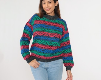 Suéter de punto a rayas vintage de los años 80 con cuello alto geométrico en acrílico, azul, verde y rojo, tejido de punto jacquard de los años 80, mediano