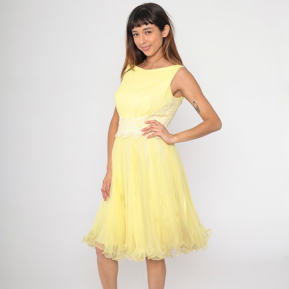 60s Party Dress Yellow Lace Trim Cocktail Dress Sleeveless Midi High Waist Pleated Boatneck Sixties Prom Formal Vintage 1960s Small S