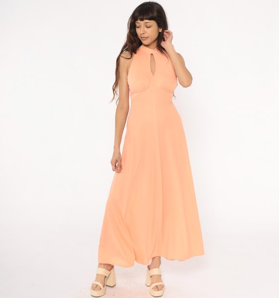 70s Peach Dress Halter Neck Keyhole Cutout Empire Waist Evening Formal Party Coral Salmon Pink Disco Queen Summer Spring Vintage Small S