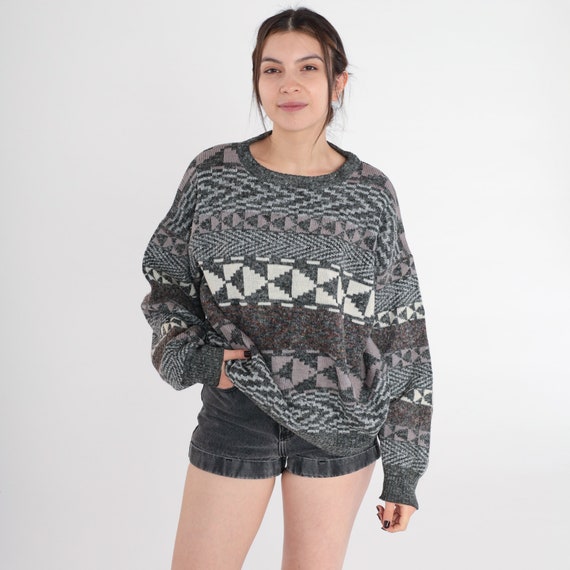 80s Sweater Geometric Pullover Knit Sweater Abstract Triangle Striped Print Crewneck Jumper Grey White Grunge Acrylic Vintage 1980s Medium M
