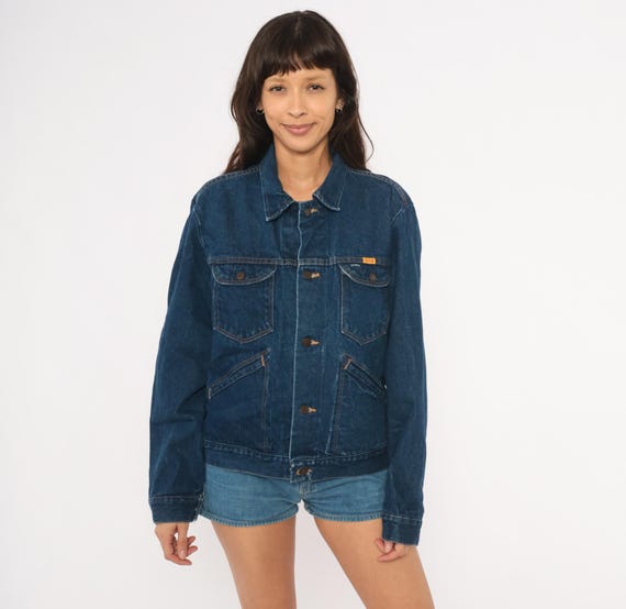80s Western Rustler Denim Jacket Dark Wash Cotton Jean Trucker Button Front Pointed Collar Workwear Blue  Unisex Vintage Coat Medium M