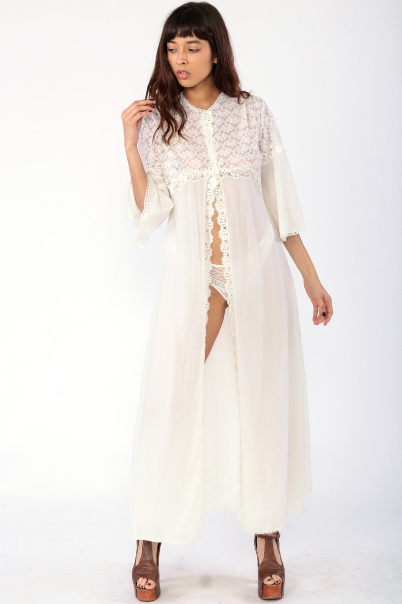 Long White Robe Lingerie Jacket 70s LACE Kimono Robe Maxi Lingerie Nylon Peignoir Bridal 1970s Empire Vintage Small Medium Large