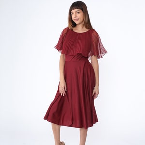 70er Party Kleid Burgund Chiffon Cape Kleid 1970er Jahre Grecian High Waist Boho Midi Kleid Cape Cocktail Cocktailkleid Midi