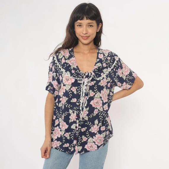 Floral Cottagecore Blouse 90s Blue Pink Flowers Lace Trim Crochet Collar Prairie Vintage Womens Top Fairycore Grannycore Summer Large L