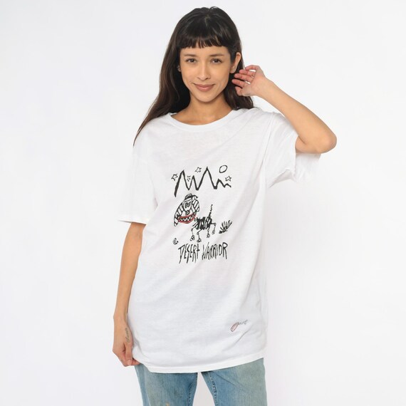 80s Desert Warrior Graphic Tee White Cotton Screen Print Novelty T-Shirt Cartoon Character Stars Vintage Weird Girl Quirky Extra Large XL