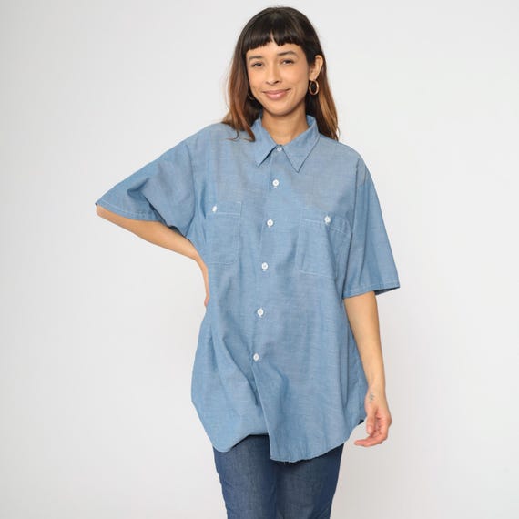 Vintage Button Up Shirt 80s Blue Chambray Shirt Short Sleeve Collared Workwear Shirt Utility 1980s Streetwear Men's 17 - 17 1/2 xl