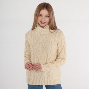 Vintage Cream Turtleneck Sweater 90s Cable Knit Pullover Sweater Merino Wool Irish Chunky Cableknit Fisherman Foldover Neck 1990s Medium M