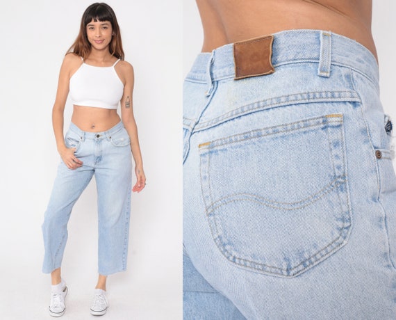 90s Lee Jeans Ankle Length Mom Jeans High Waisted Light Wash Blue Denim Pants Straight Leg Tapered Vintage 1990s Cropped Medium