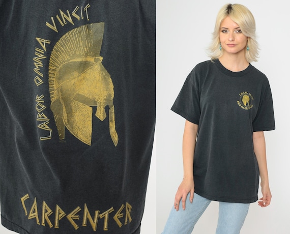 90s Carpenter T-Shirt Labor Omnia Vincit Charcoal Grey Local 1977 Brotherhood Latin Gold Spartan Helmet 1990s Graphic Tee Work Large L