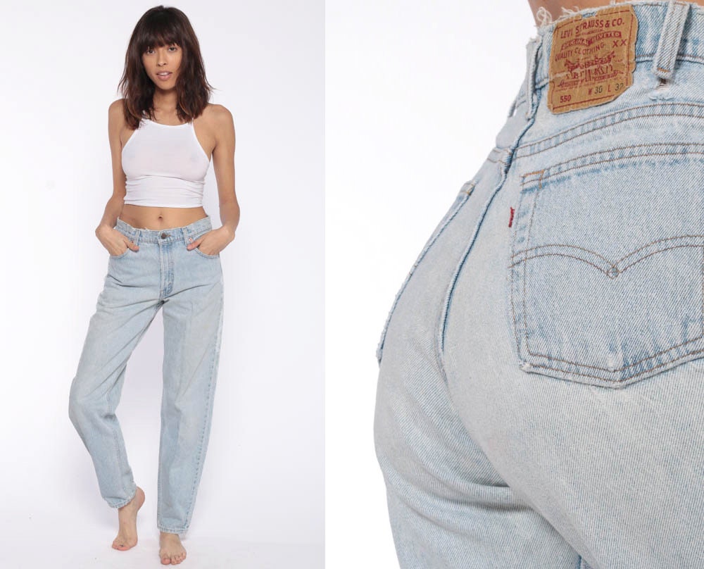 levi's distressed mom jeans