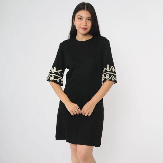 Black Mini Dress 60s Vintage White Cord Trim Half Sleeves Crew Neck Shift Mod Retro A Line Cocktail Party Elegant Chic Large