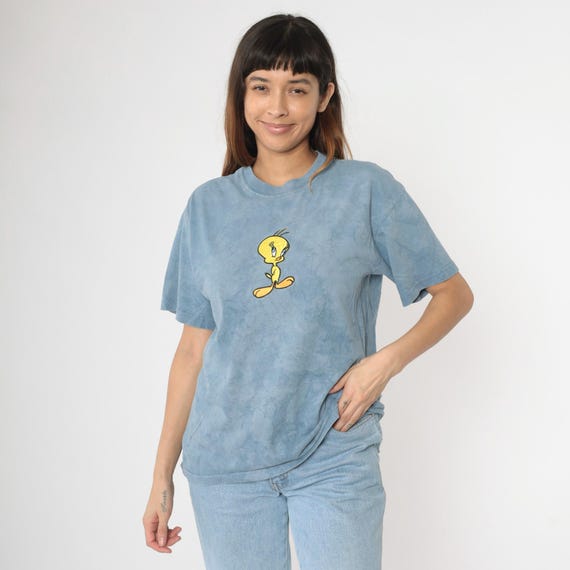 Vintage Tweety Bird Shirt 90s Tie Dye Looney Tunes T-Shirt Warner Bros Blue Tee Embroidered Cartoon Tshirt Retro Nostalgic 1990s Medium M