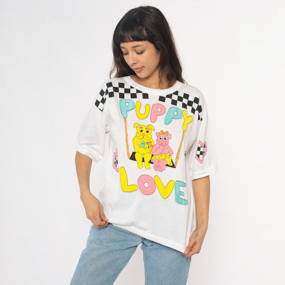 Puppy Love T-shirt 90s White Graphic Checkered Hearts Pattern Dogs Cartoon Print Short Sleeve Animal Coquette Kawaii Cute Pastel Medium M