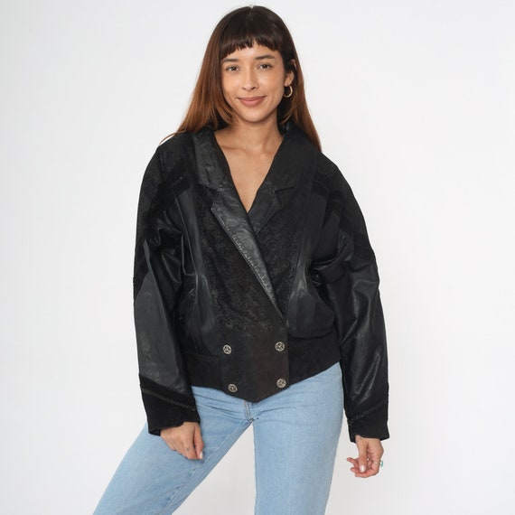 90s Leather Jacket Black Textured Vintage Structured Blazer Medium Notch Lapel Buttoned Pockets Tailored Outerwear Classic Medium