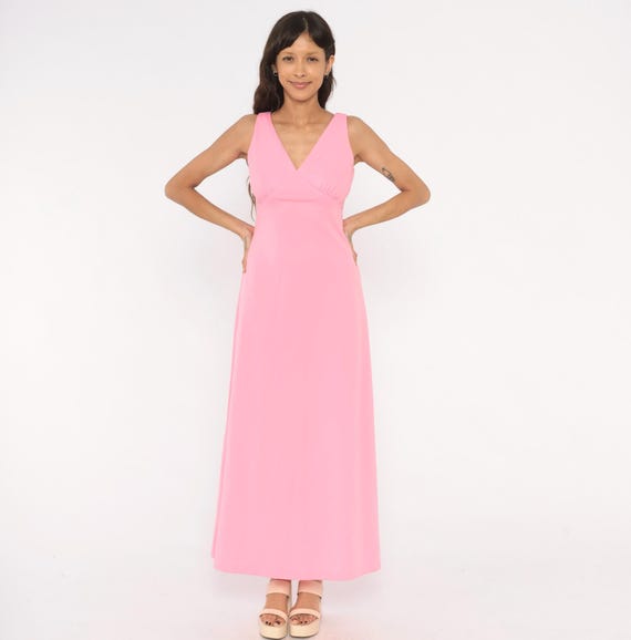 70s Pink Maxi Dress Bubblegum V Neck Sleeveless Empire Waist Gathered Bust A Line Ankle Length Rose  Vintage Barbiecore Coquette Medium M