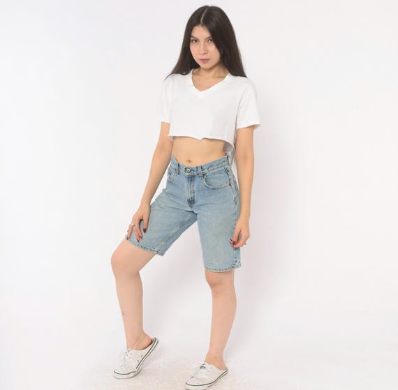 Levi's 570 Denim Shorts Light Wash Blue Jean Bermuda High Rise Cotton Five Pocket 2000s Y2K Relaxed Fit Faded Jorts Vintage Womens 27 Small