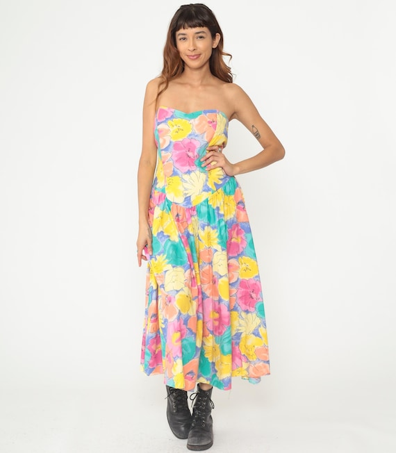 90s Floral Sundress Yellow Pink Blue Strapless Sweetheart Neckline Maxi Smocked Bodice Basque Waist Cotton Summer Beach Boho Vintage Large L