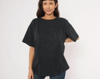 90s Embossed Cat Tee Black Boxy Fit Graphic Animal Print Design Cotton Blend Streetwear Grunge Dark Aesthetic Unisex Vintage Top One Size