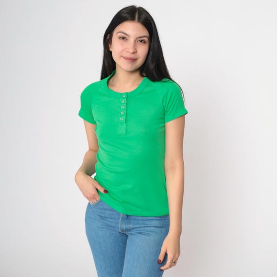 70s Snap Neck Shirt Henley Neckline Top Bright Green Mod Blouse 1970s Plain Vintage Short Raglan Sleeve Top Seventies Extra Small xs
