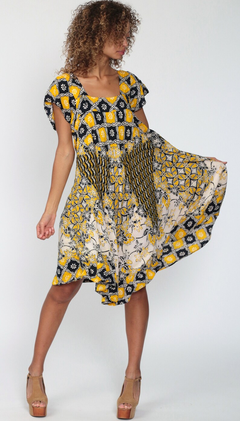 Batik Dress Boho Hippie Dress 80s Midi FLORAL Tent Caftan Dress Yellow Beach Festival Bohemian Dress 1980s Vintage Indonesian Extra Small xs