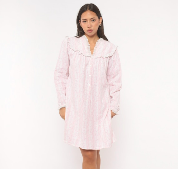 80s Pink Floral Striped Nightgown Lace Trim Eyelet Cottagecore Sleepwear Rose Ruffle V Neck Long Sleeve Prairie Nightdress Blush Small S