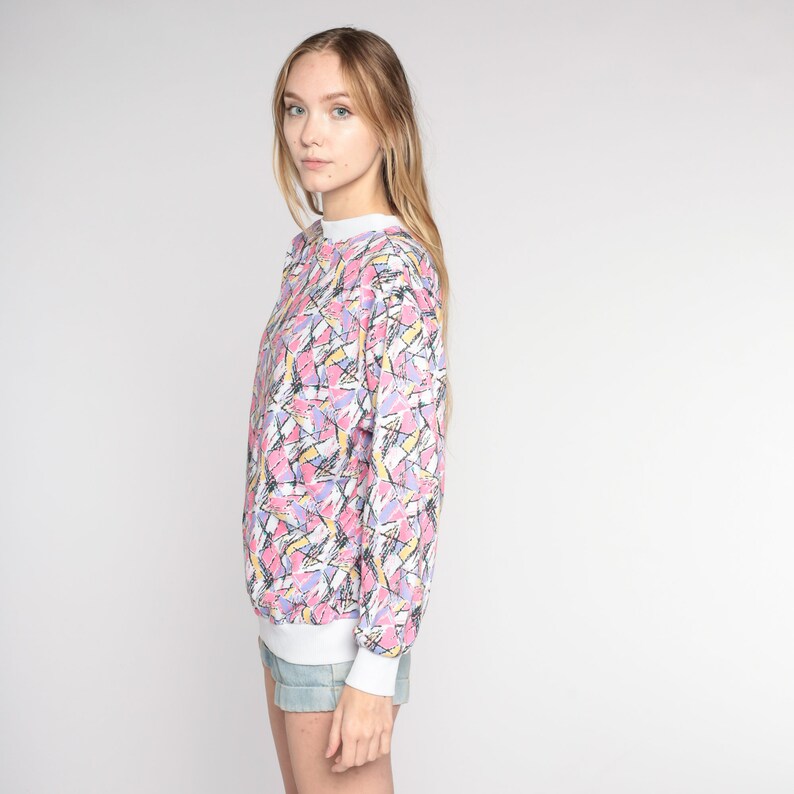 Abstract Print Sweatshirt 80s 90s Pullover Crewneck Statement Sweater Retro Streetwear Athleisure Pink Purple Yellow White Vintage Medium M image 5