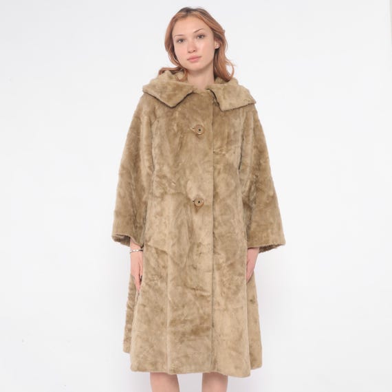 60s Faux Fur Coat Beige Tan Camel Neutral Button Front Mod Vintage Collar Bracelet Sleeve Winter Outerwear Old Money Rockstar GF BF Large L