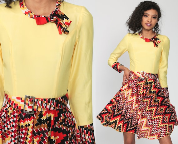 70s Mini Dress Zig Zag Geometric Print 60s Mod High Waisted Boho Vintage Long Sleeve 1970s Minidress Yellow Orange Hippie Extra Small xs