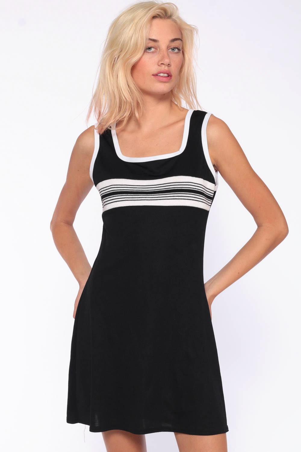 bodycon dress black and white