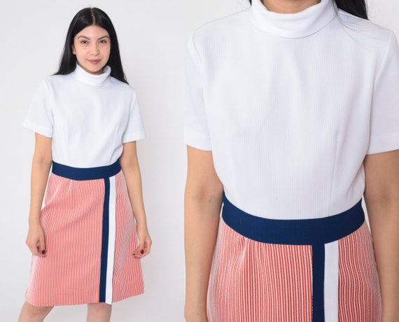 60s Striped Dress Mod Mini Dress Red White Blue Striped Shift Dress Mock Neck Twiggy Gogo Short Sleeve Sixties Retro Vintage 1960s Medium M