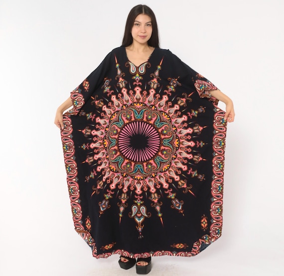 Psychedelic Mandala Kaftan 2000s Black Pink Paisley Print V Neck Cotton Blend Bat Wing Gown Hippie Rave Colorful Tunic Dress One Size