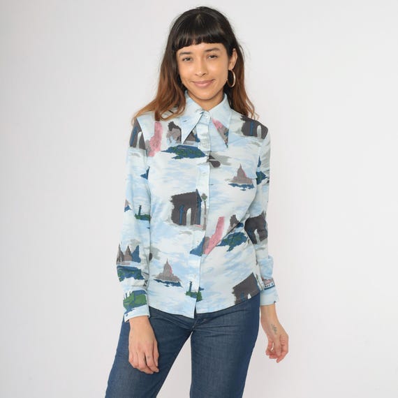 Vintage 70s Parisian Print Blouse Blue Long Sleeve Button Up Shirt Blue Travel Novelty Print Hong Kong Eiffel Tower Montmartre 1970s Medium