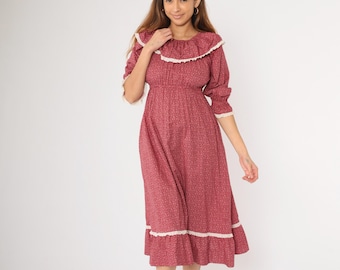 Vintage Peasant Dress 70s Burgundy White Lace Ruffle Calico Print 3/4 Sleeve Prairie Empire Waist Midi Length 1970s Cottagecore Boho Small S